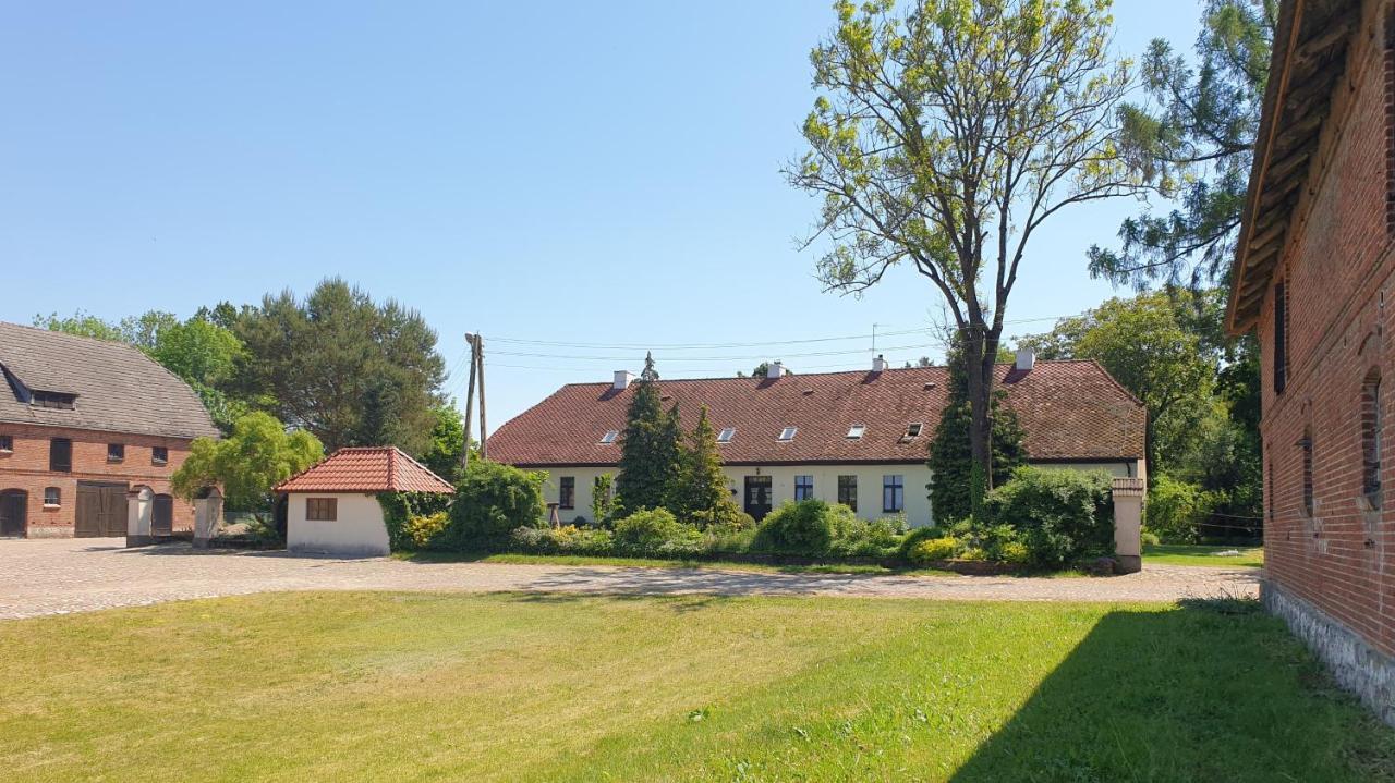 Bed and breakfast Folwark Goscino-Dwor Extérieur photo