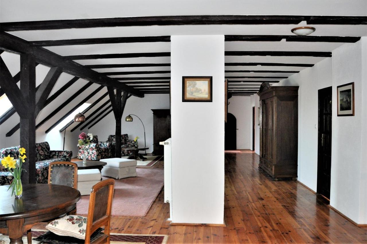 Bed and breakfast Folwark Goscino-Dwor Extérieur photo