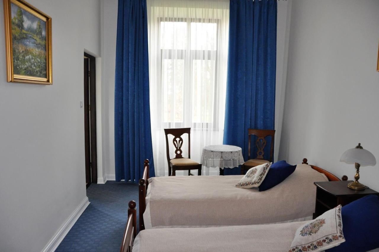 Bed and breakfast Folwark Goscino-Dwor Chambre photo