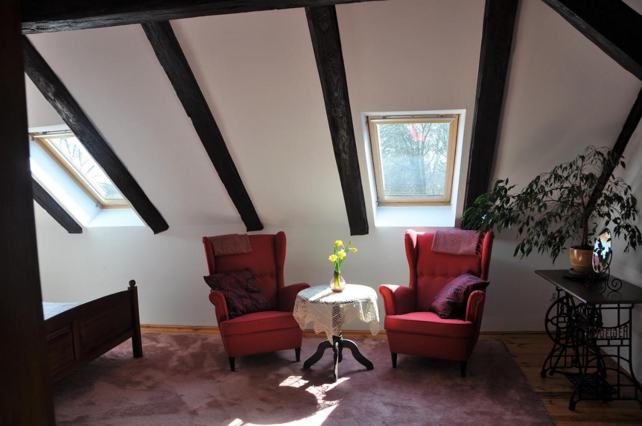 Bed and breakfast Folwark Goscino-Dwor Extérieur photo