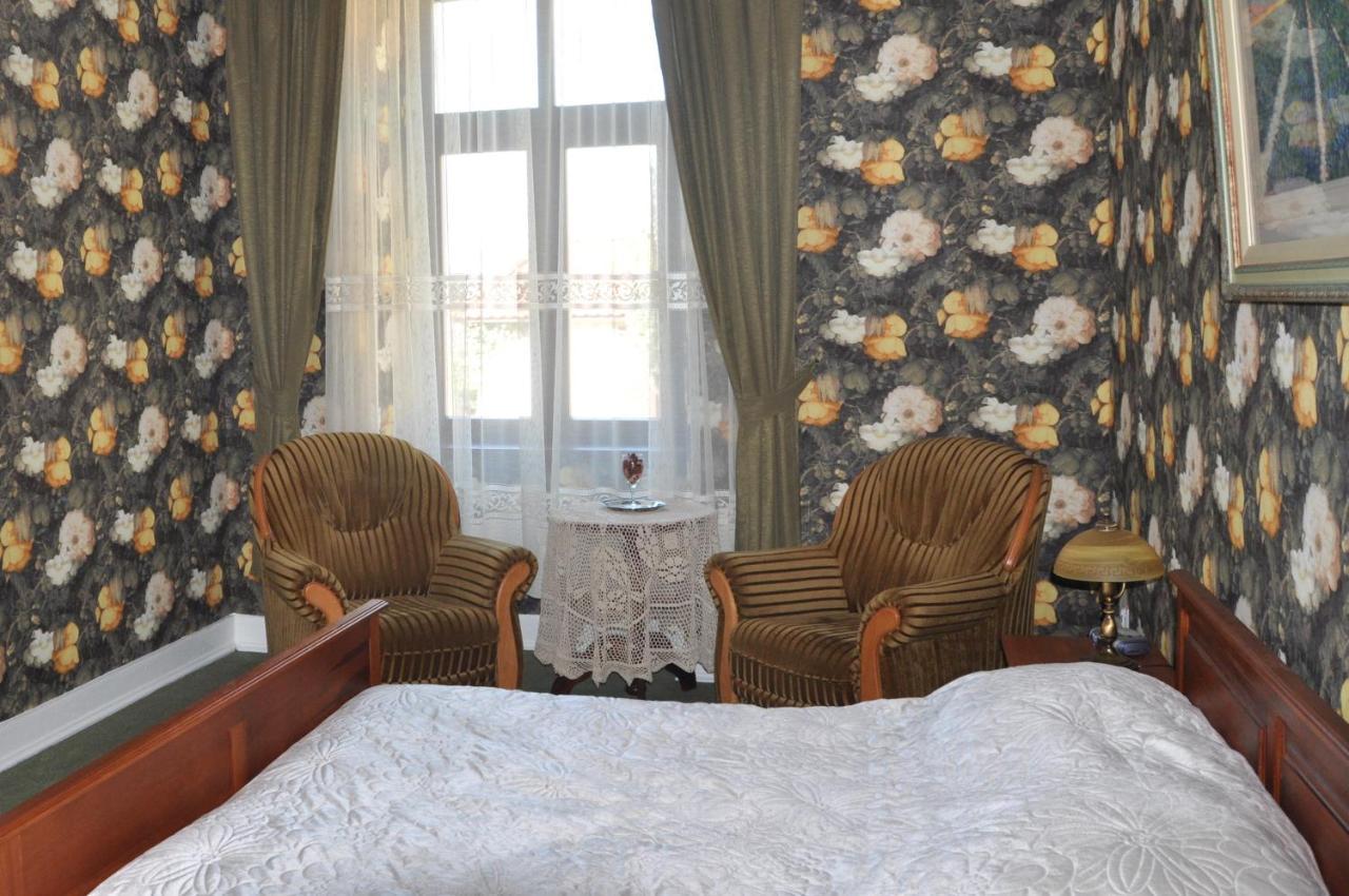 Bed and breakfast Folwark Goscino-Dwor Chambre photo